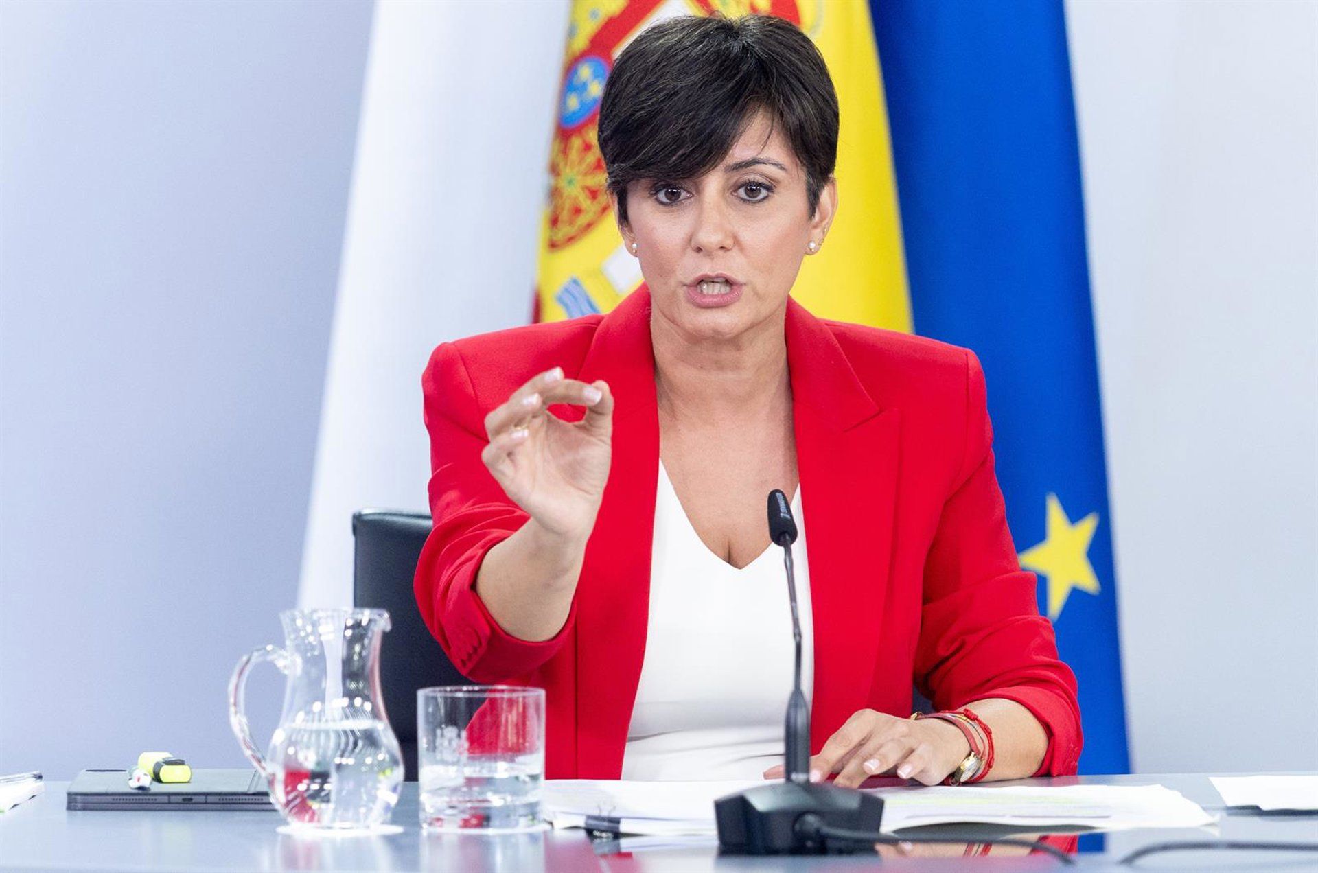 Decreto de Habitação espanhol: defesa de Rodríguez e críticas ao PP