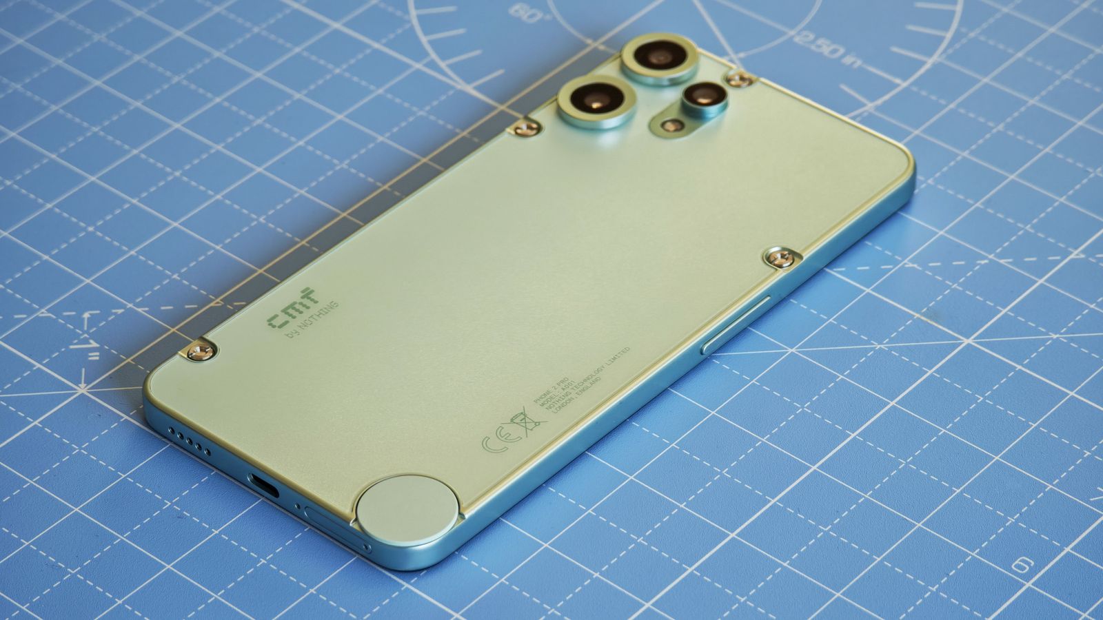 A Nothing suspende lançamento de novo smartphone CMF devido à alta nos preços de memória