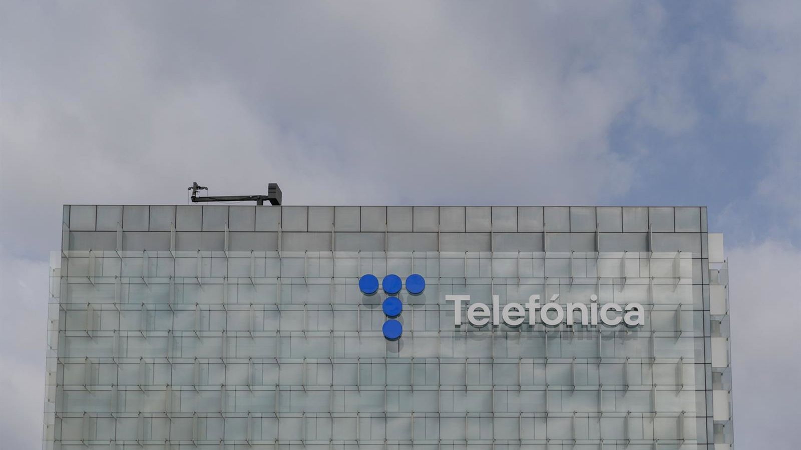 Telefónica promove três conselheiras independentes em comissões-chave