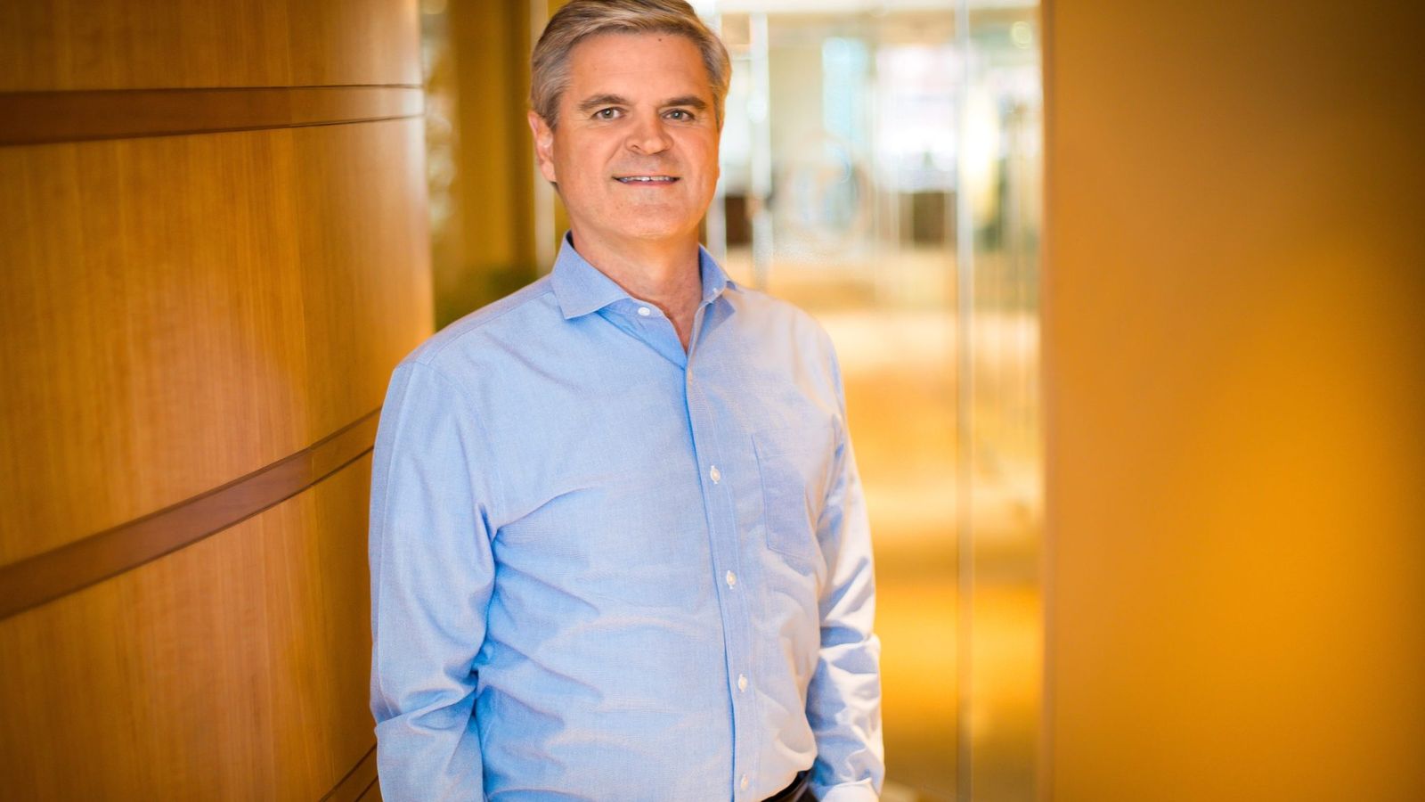 Steve Case defende descentralização da inovação para manter competitividade dos EUA