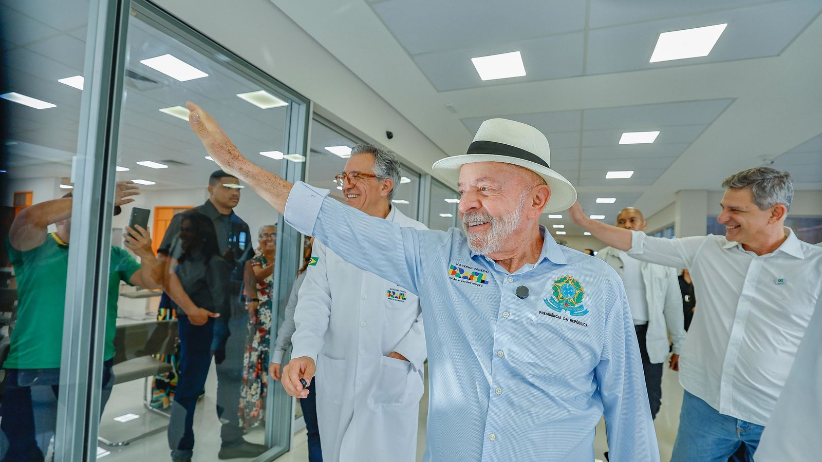 Aprovação de Lula atinge 35% e reverte tendência negativa em 2026