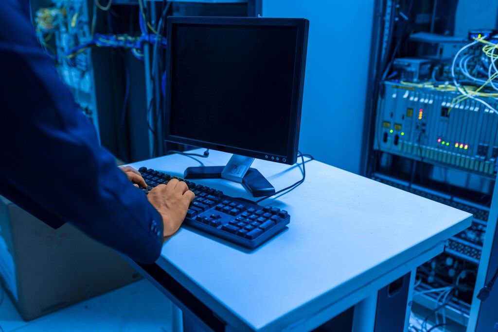 Data centers destroem 20 milhões de HDs por ano: o custo oculto da segurança