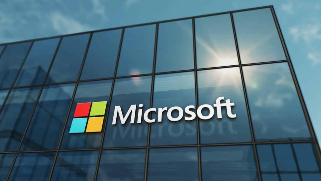 Microsoft prepara novos cortes — IA eleva pressão sobre margens