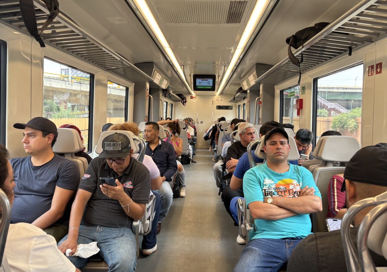 Trem para o AIFA se consolida como rota de transporte vecinal — e não aeroportuário