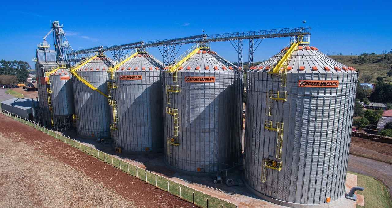 Kepler Weber: a paciência do silo