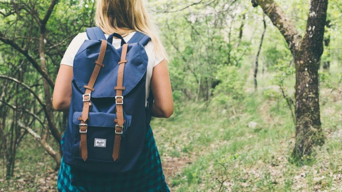 Para evitar o suicídio, Espanha vai à escola