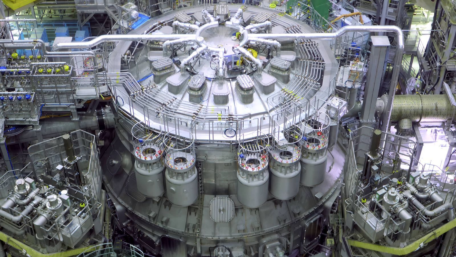 China projeta ilhas nucleares flutuantes para controlar a logística marítima global
