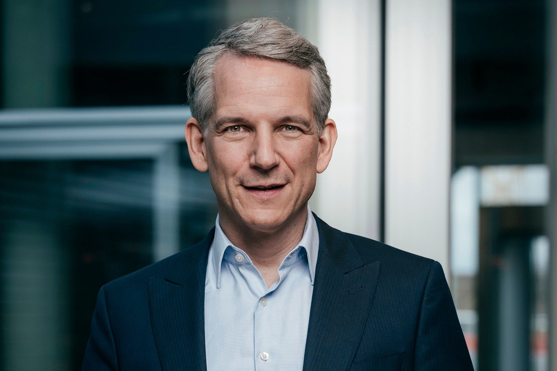 Siemens aposta em IA industrial com dados europeus para desafiar EUA
