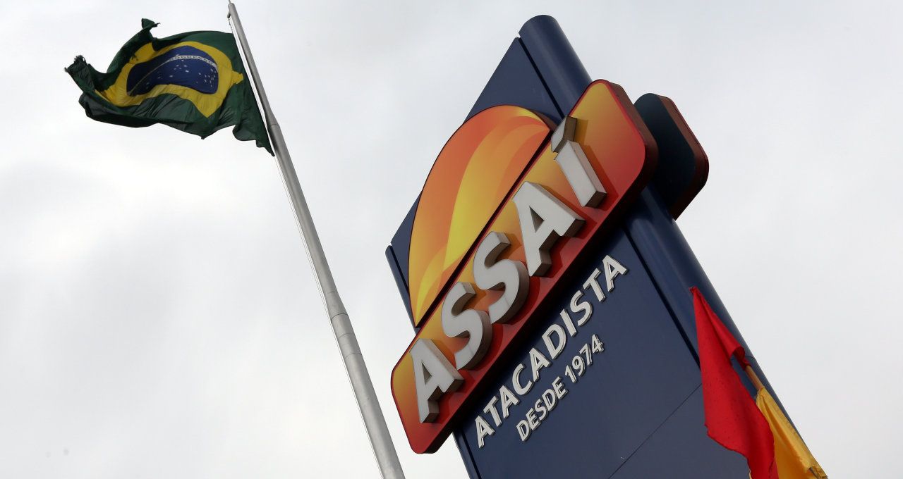 XP reduz preço-alvo do Assaí para R$ 10,50 sob pressão macroeconômica
