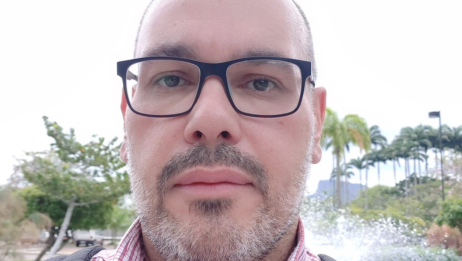 Indústria abandona o foco no produto — e aposta tudo em serviços e dados