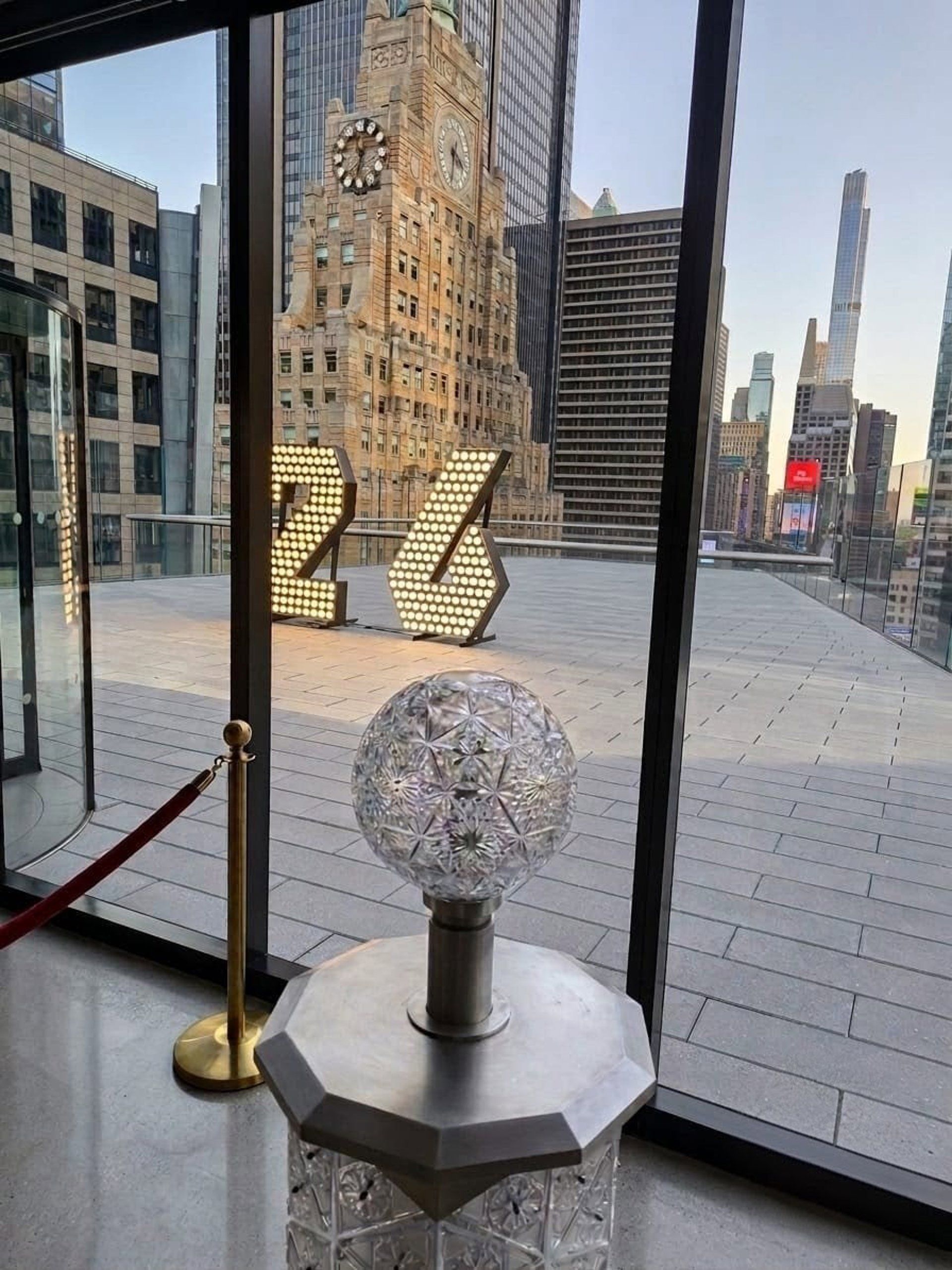 One Times Square abre as portas — e redefine a experiência turística no centro de Manhattan