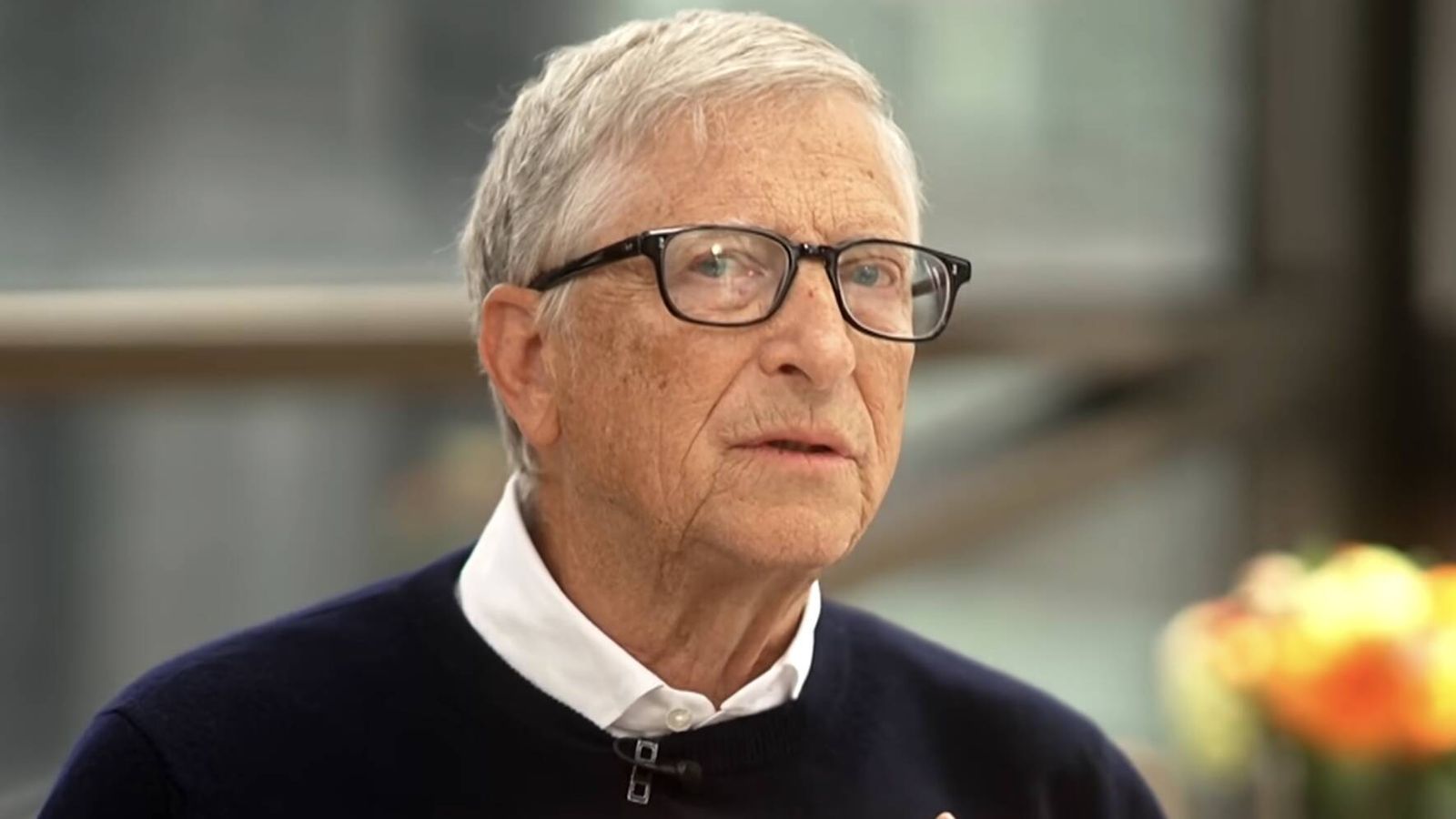 Bill Gates prevê 20 anos de turbulência com IA — e depois abundância