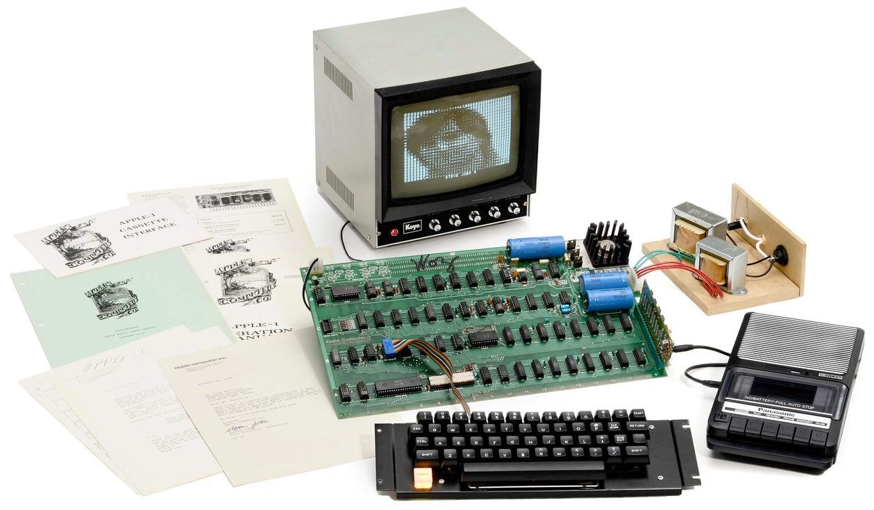 Apple I assinado por Wozniak é vendido por US$ 1,15 milhão em leilão