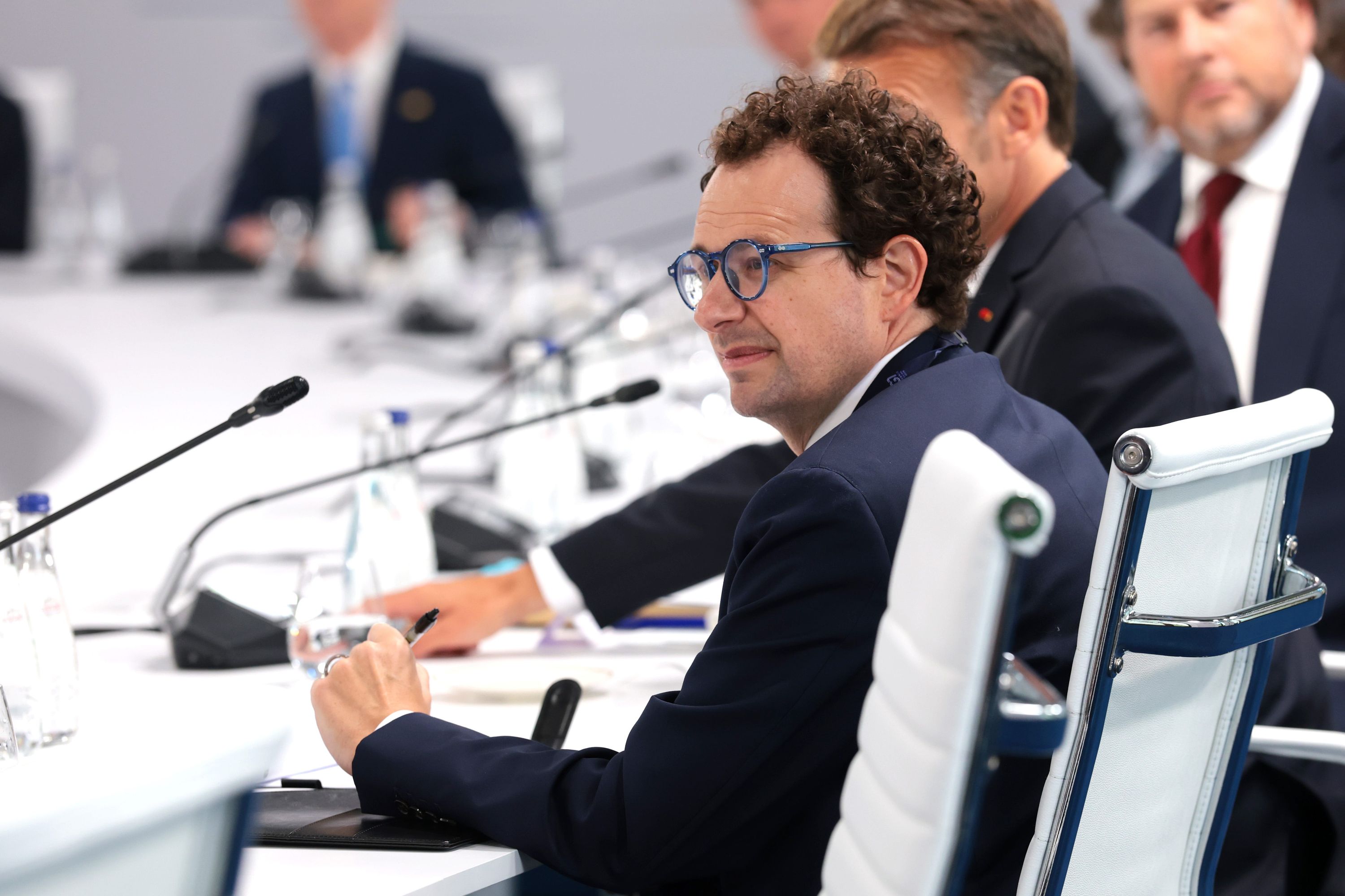 Proibição da superinteligência — o debate sobre o risco de extinção