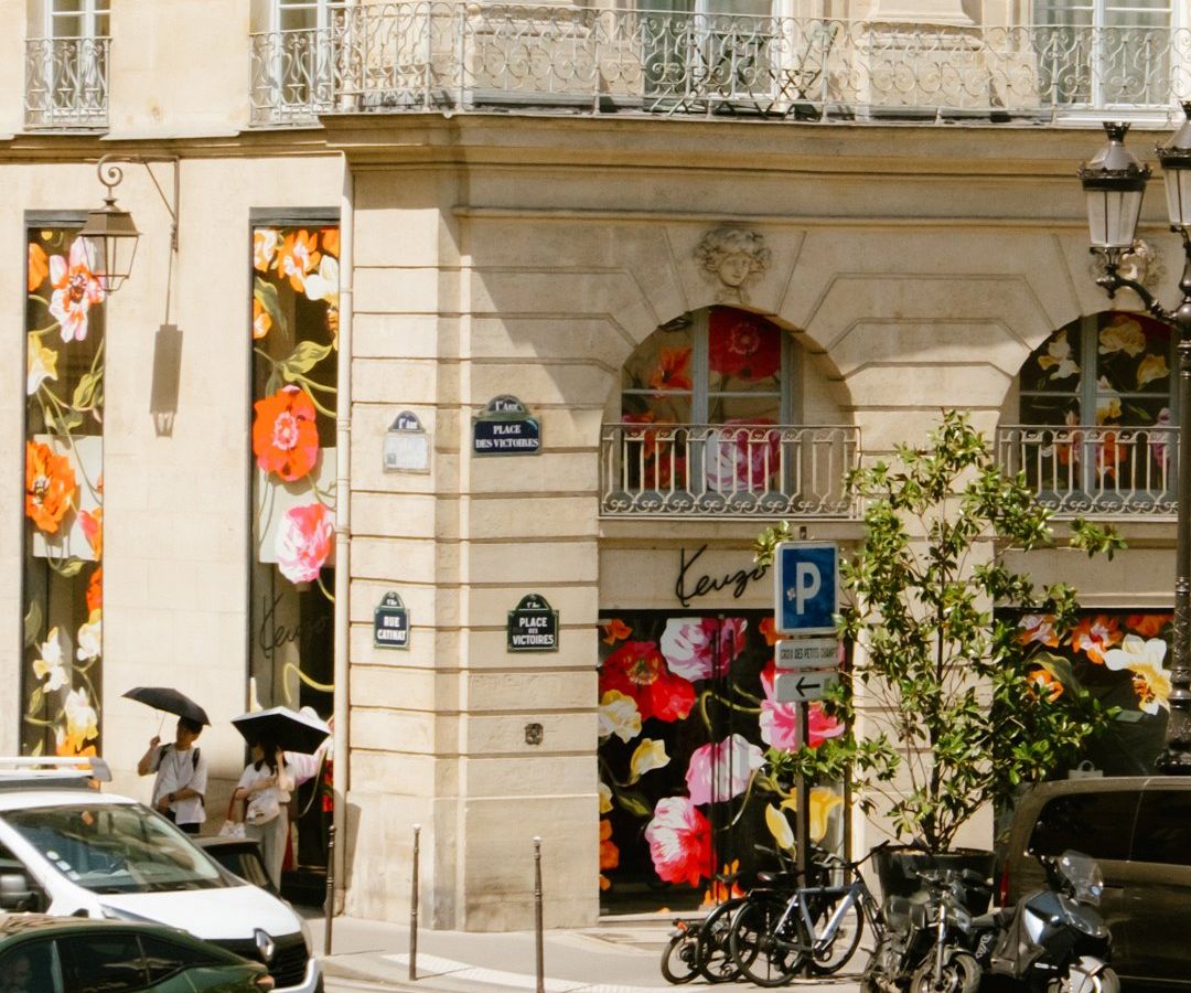 Nigo resgata a memória de Kenzo Takada na Place des Victoires