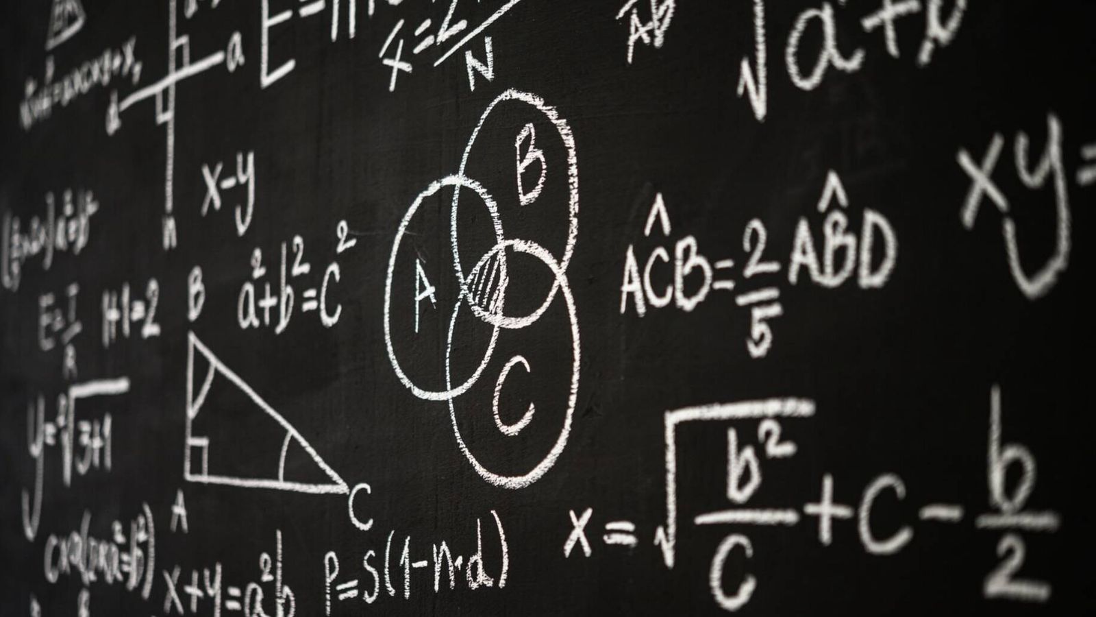 Matemática simula 1.000 anos de civilização: resiliência é a chave