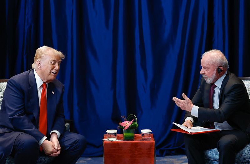 Governo Trump ameaça sobretaxar produtos brasileiros em 25% após relatório do USTR