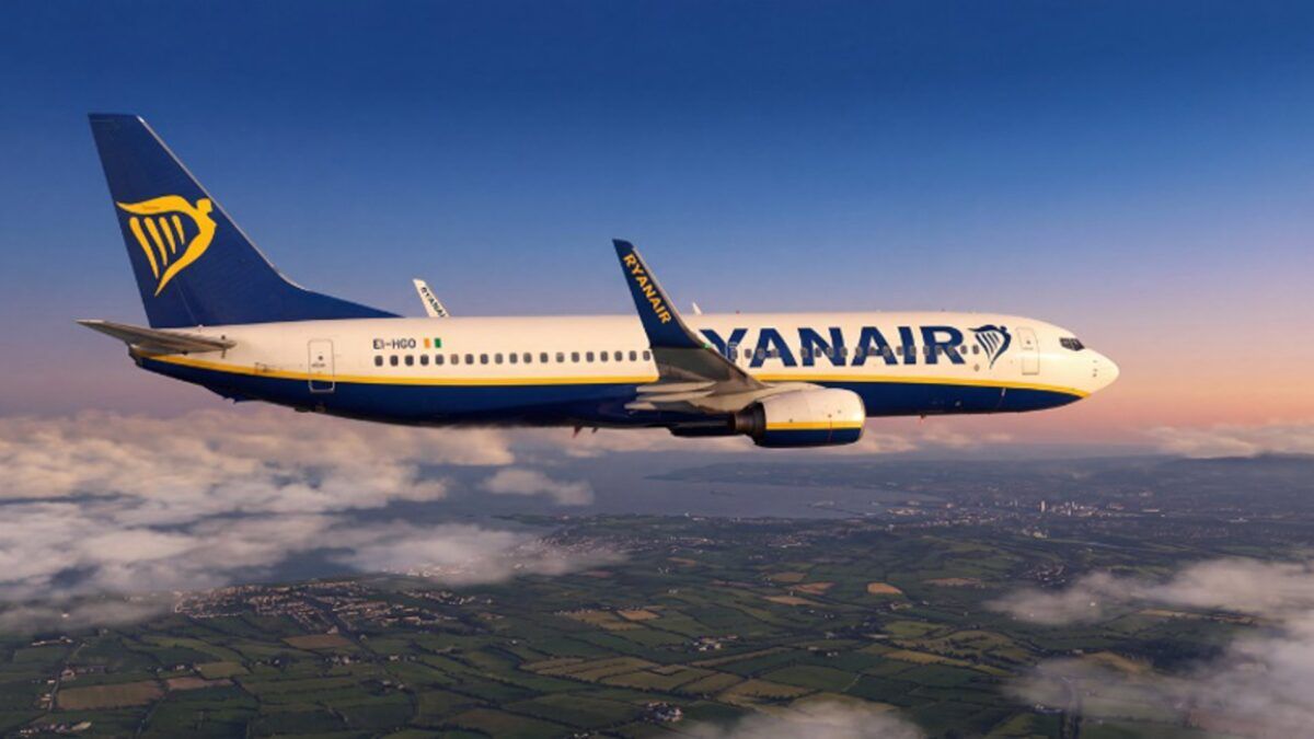Ryanair e o atendimento fantasma: a conta chegou na Espanha