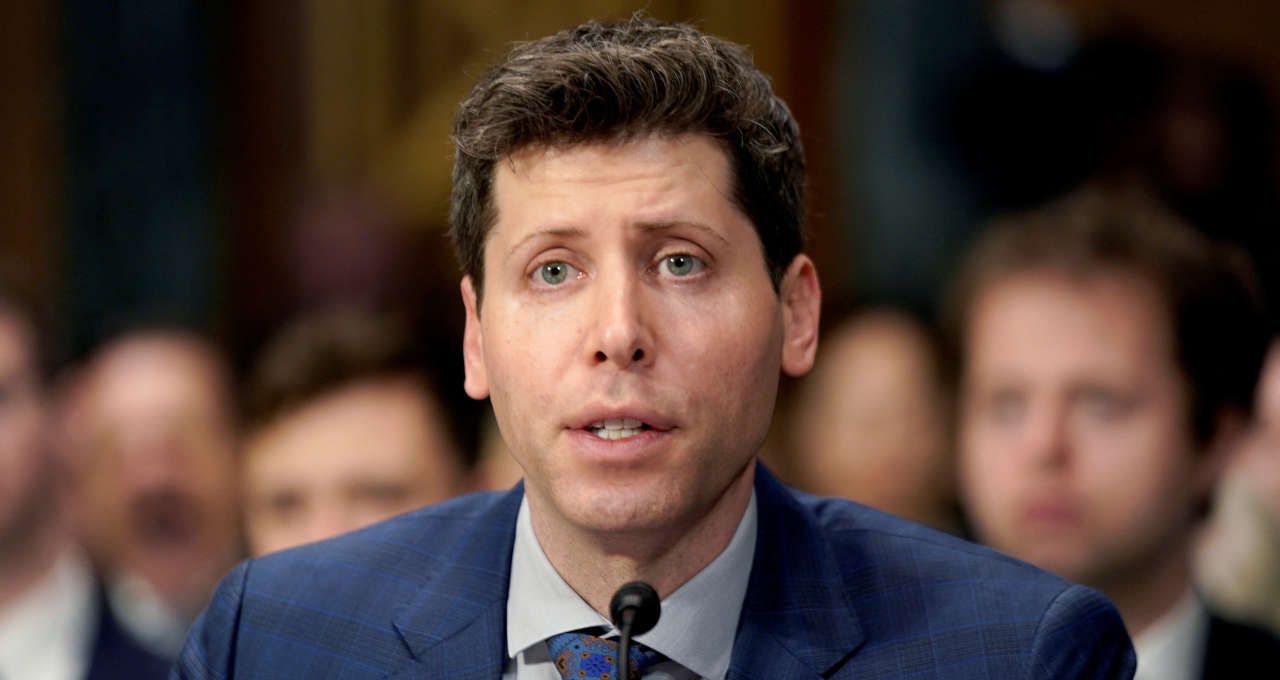 Sam Altman admite erro sobre impacto da IA no emprego — mas números do Goldman Sachs divergem