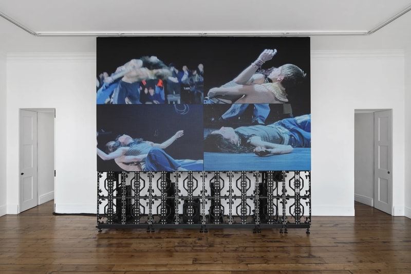 Anne Imhof revisita a própria trajetória em nova exposição na Sprüth Magers