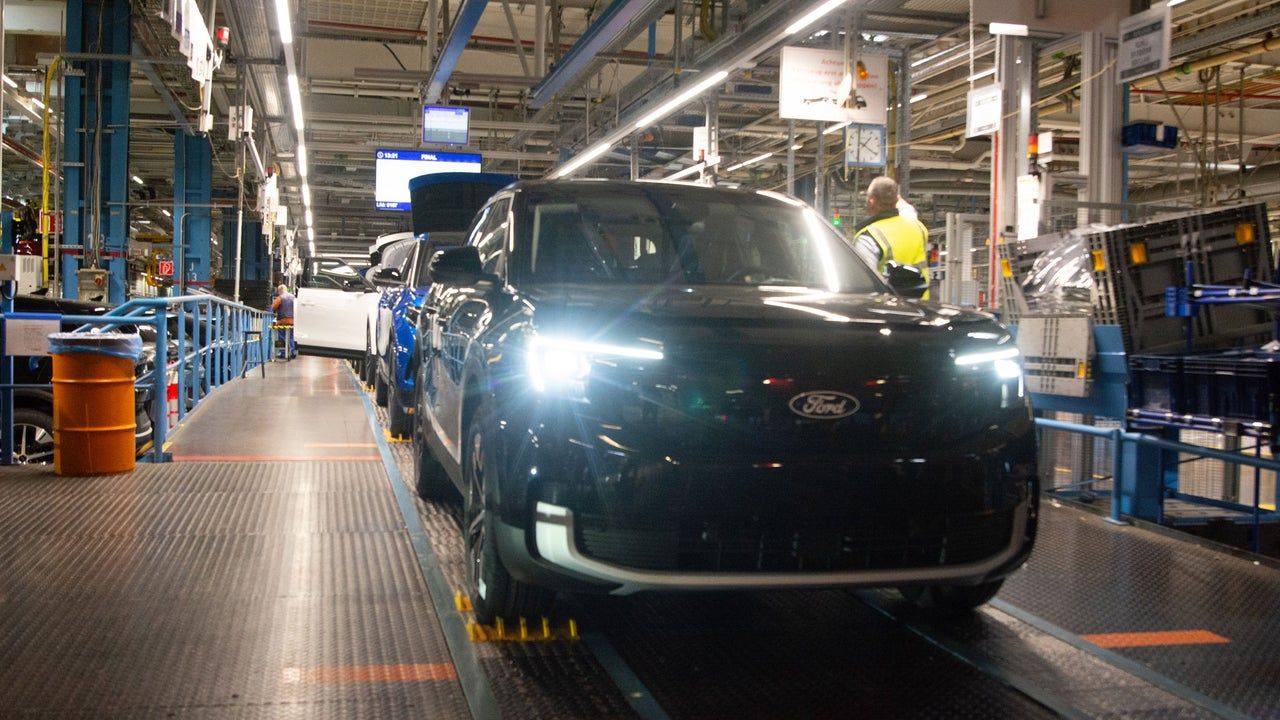 Ford admite falha da IA e recontrata 350 engenheiros veteranos para conter recalls