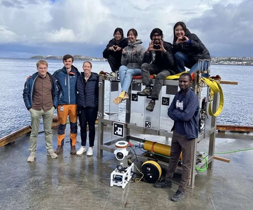 Robô norueguês monitora cabos submarinos e reduz dependência humana — entenda o avanço