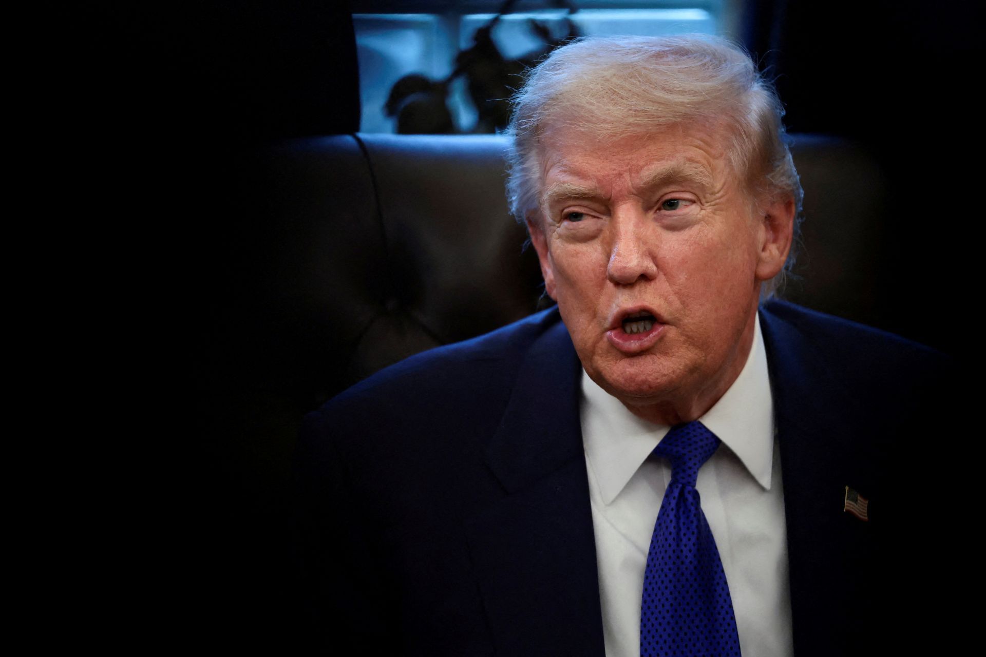 Trump abre a carteira para a direita europeia