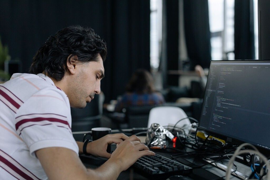 IA gera crise de identidade e afeta saúde mental de programadores
