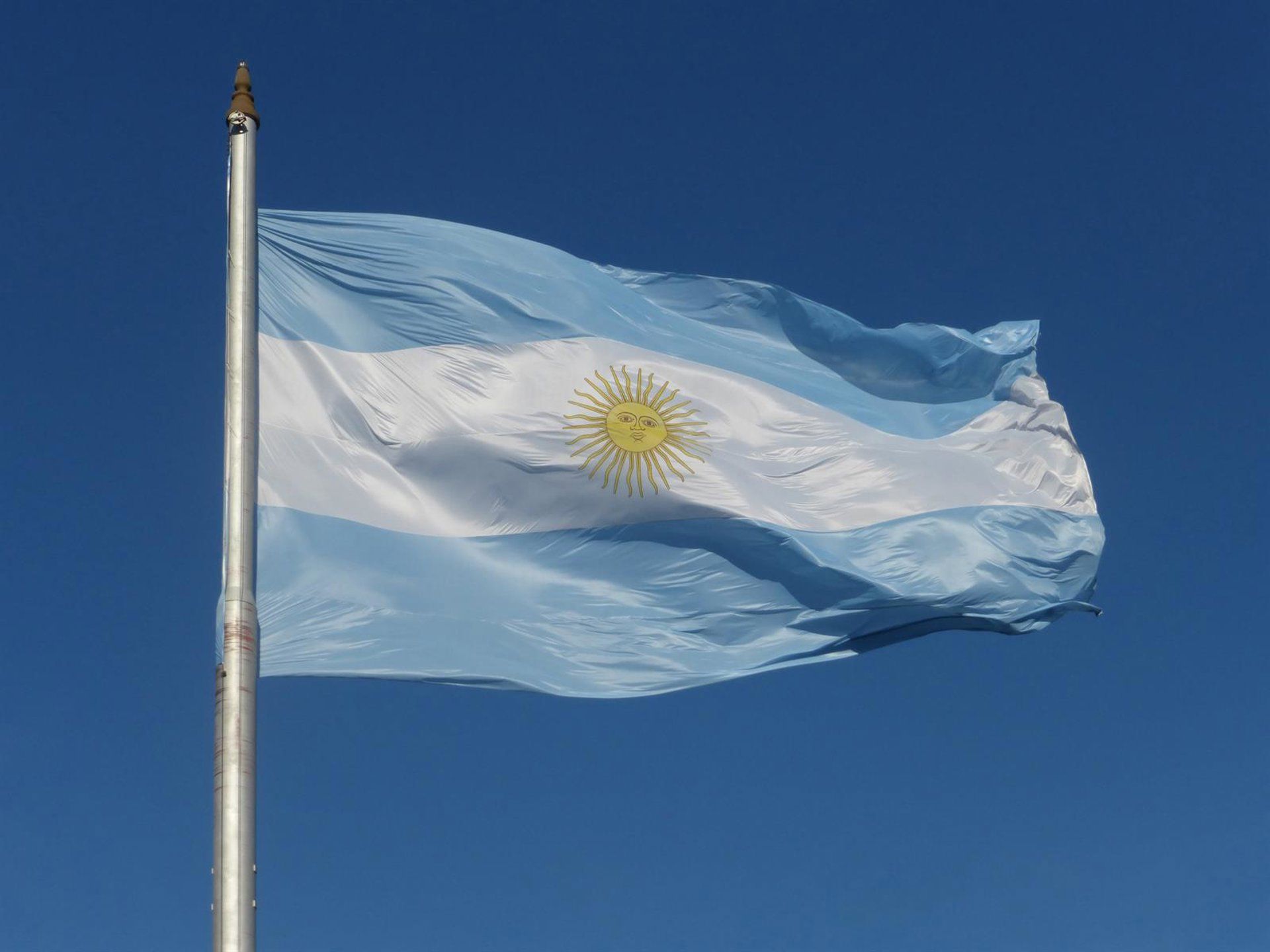 PIB da Argentina cresce 0,7% no primeiro trimestre — consumo privado sustenta expansão