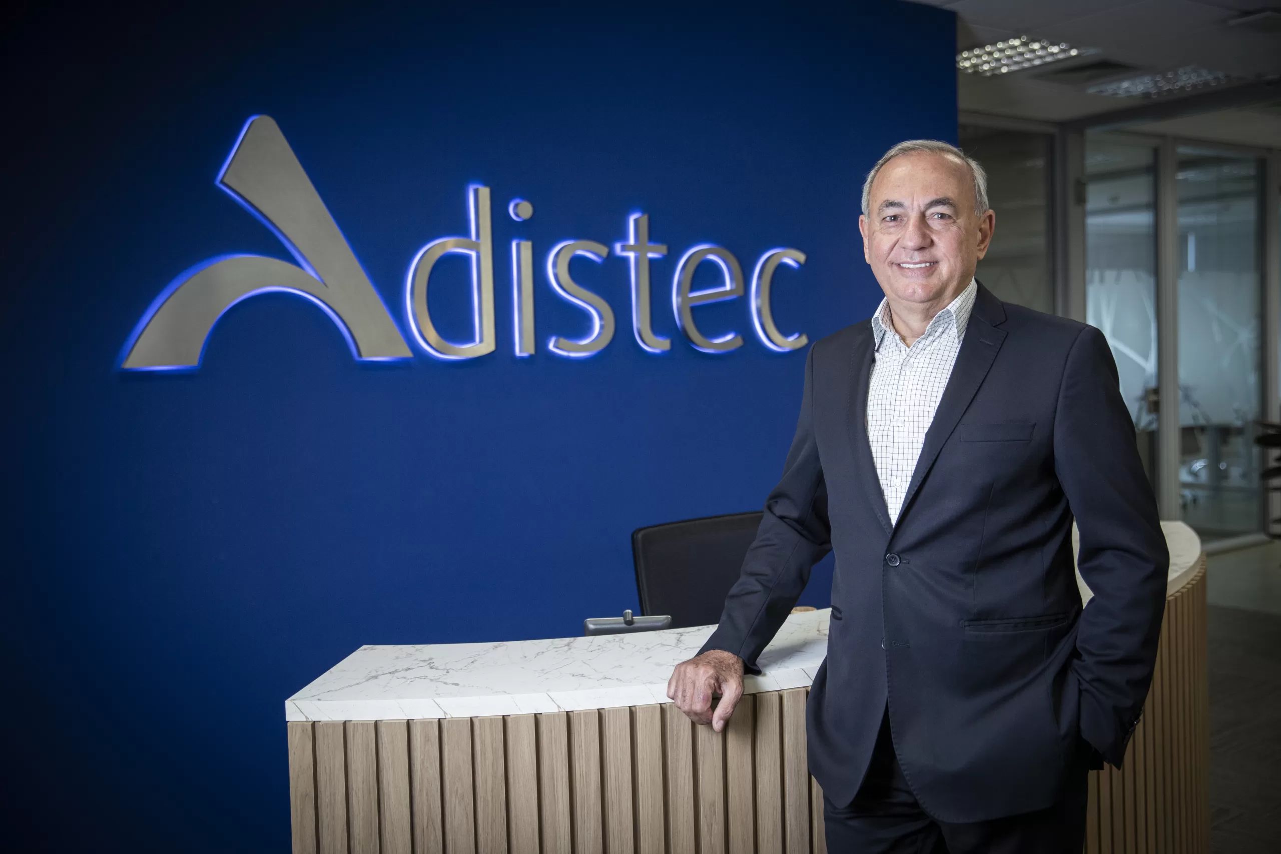 Adistec aposta em educação técnica para elevar receita no Brasil — meta é crescer 20% em 2026