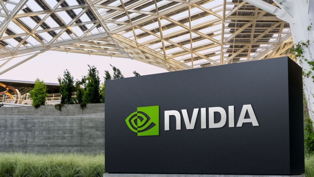 Nvidia negocia com múltiplos de uma década; é hora de comprar?