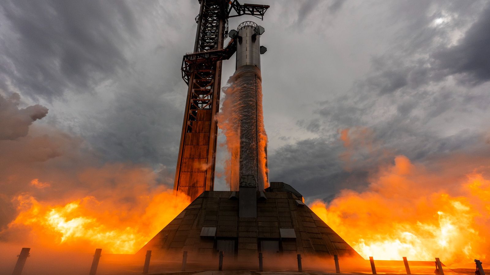 SpaceX planeja quinto voo da Starship para julho com satélites Starlink a bordo