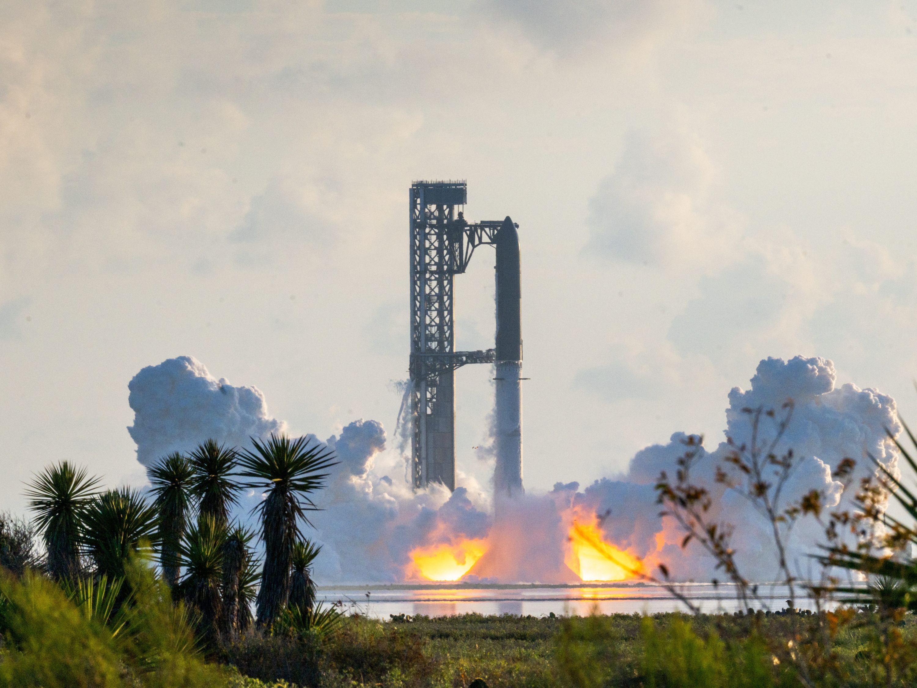 SpaceX alerta para risco de colisão em órbita por falta de dados de satélites