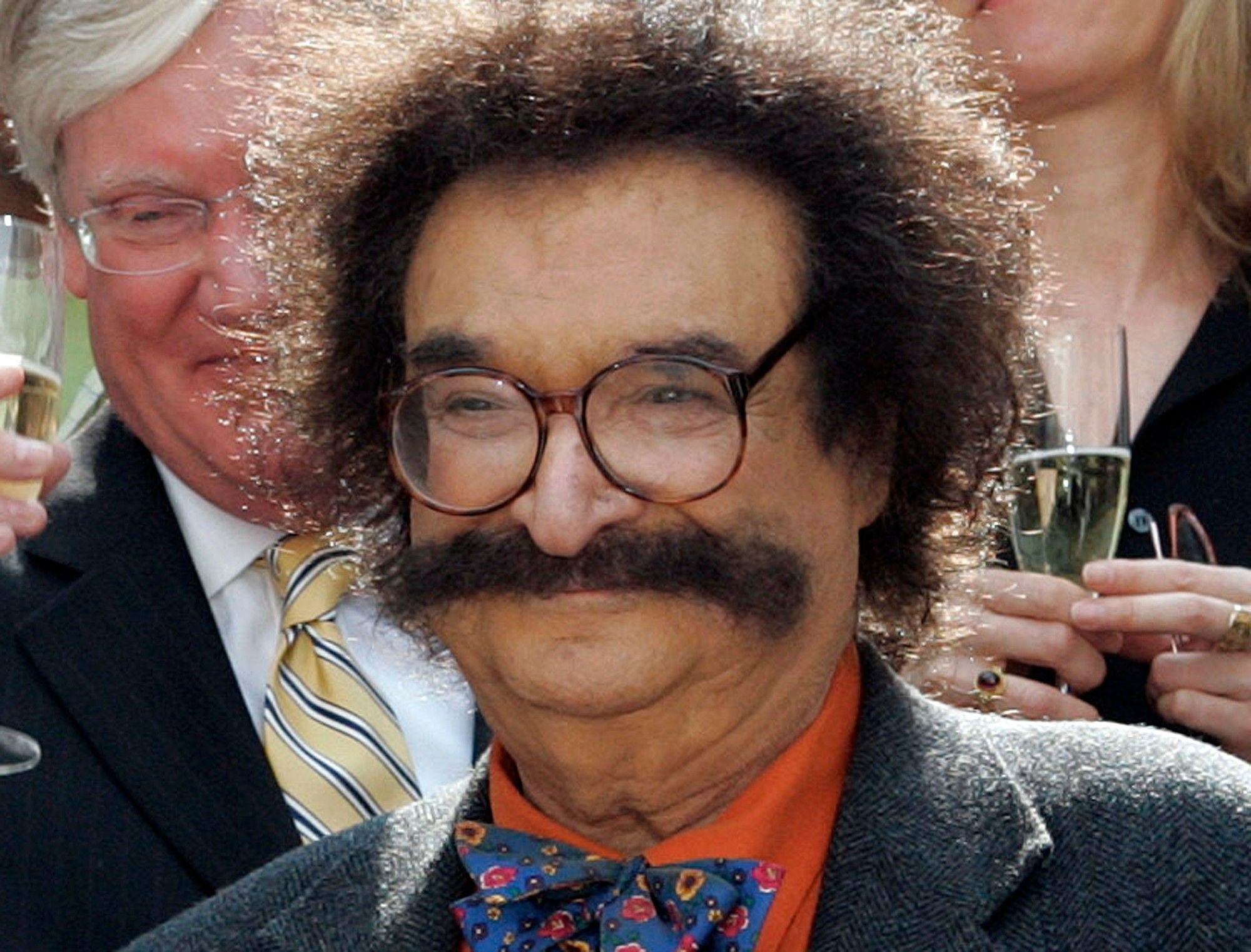 Gene Shalit morre aos 100 anos — o crítico que definiu a era de ouro da TV