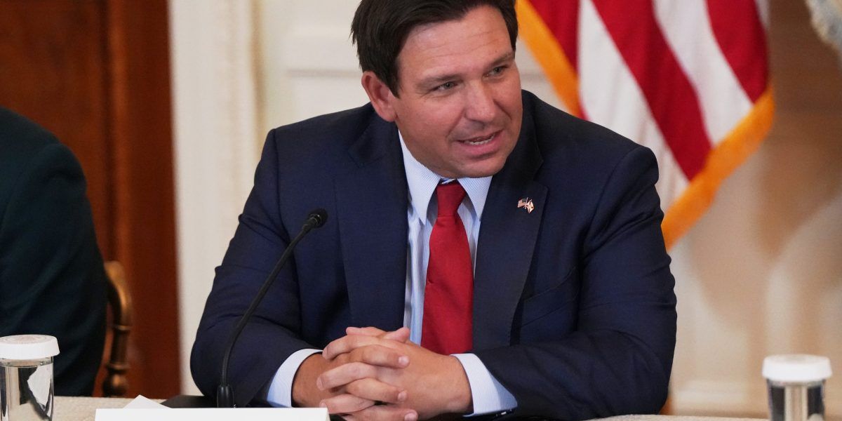 Na Flórida de DeSantis, a caridade começa na campanha