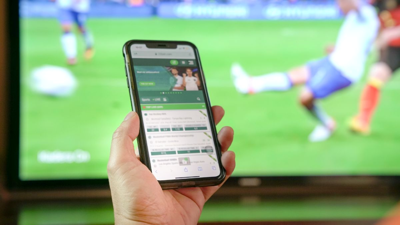 Clubes paulistas reagem a veto de bets e buscam diálogo com governo