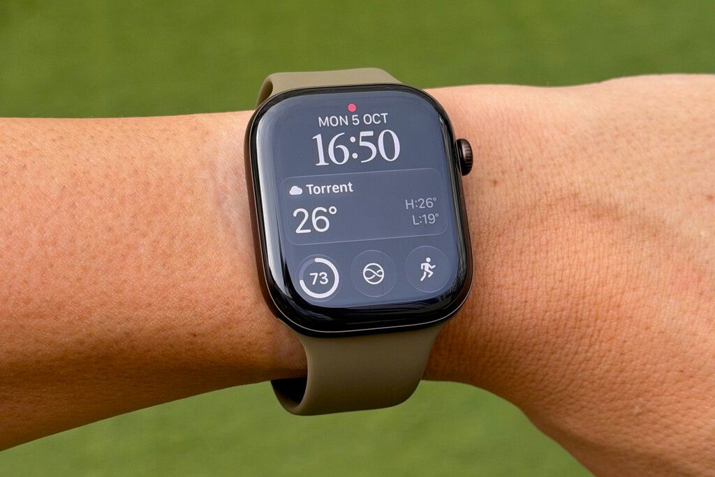 Apple Watch Series 12: Sensores cardíacos levam a inovação, IA fica para depois na UE