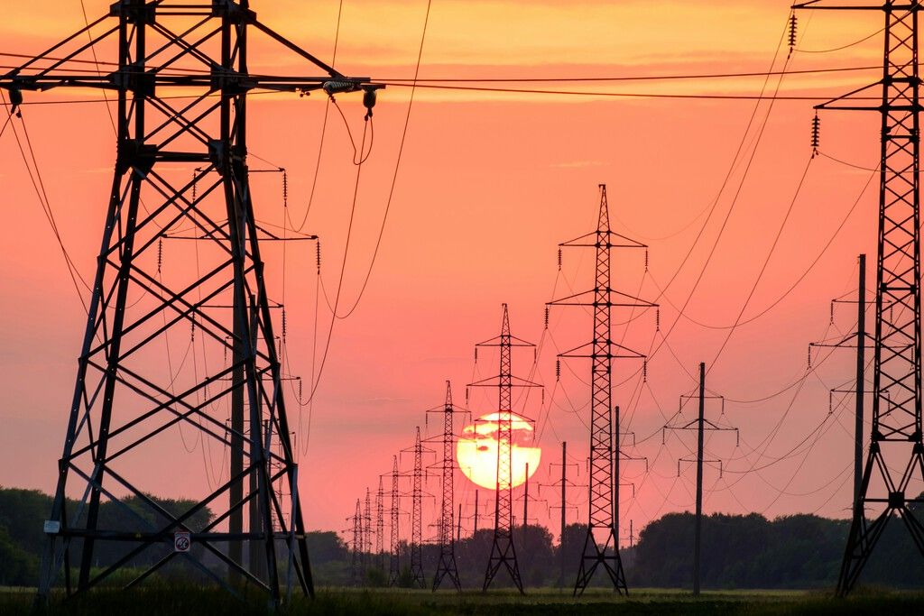 REE adia manutenção de centrais e expõe tensão no sistema elétrico espanhol