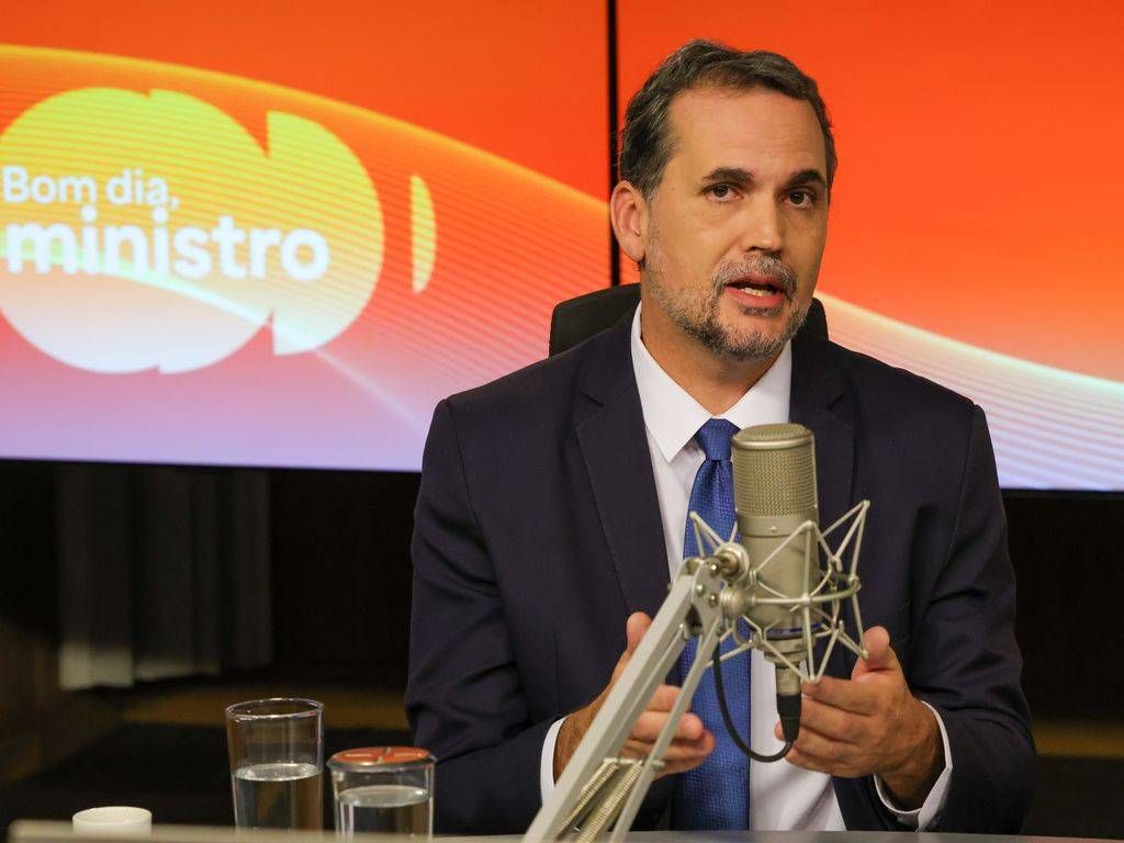 Governo prepara novo teto para o MEI — limite deve atingir até R$ 140 mil