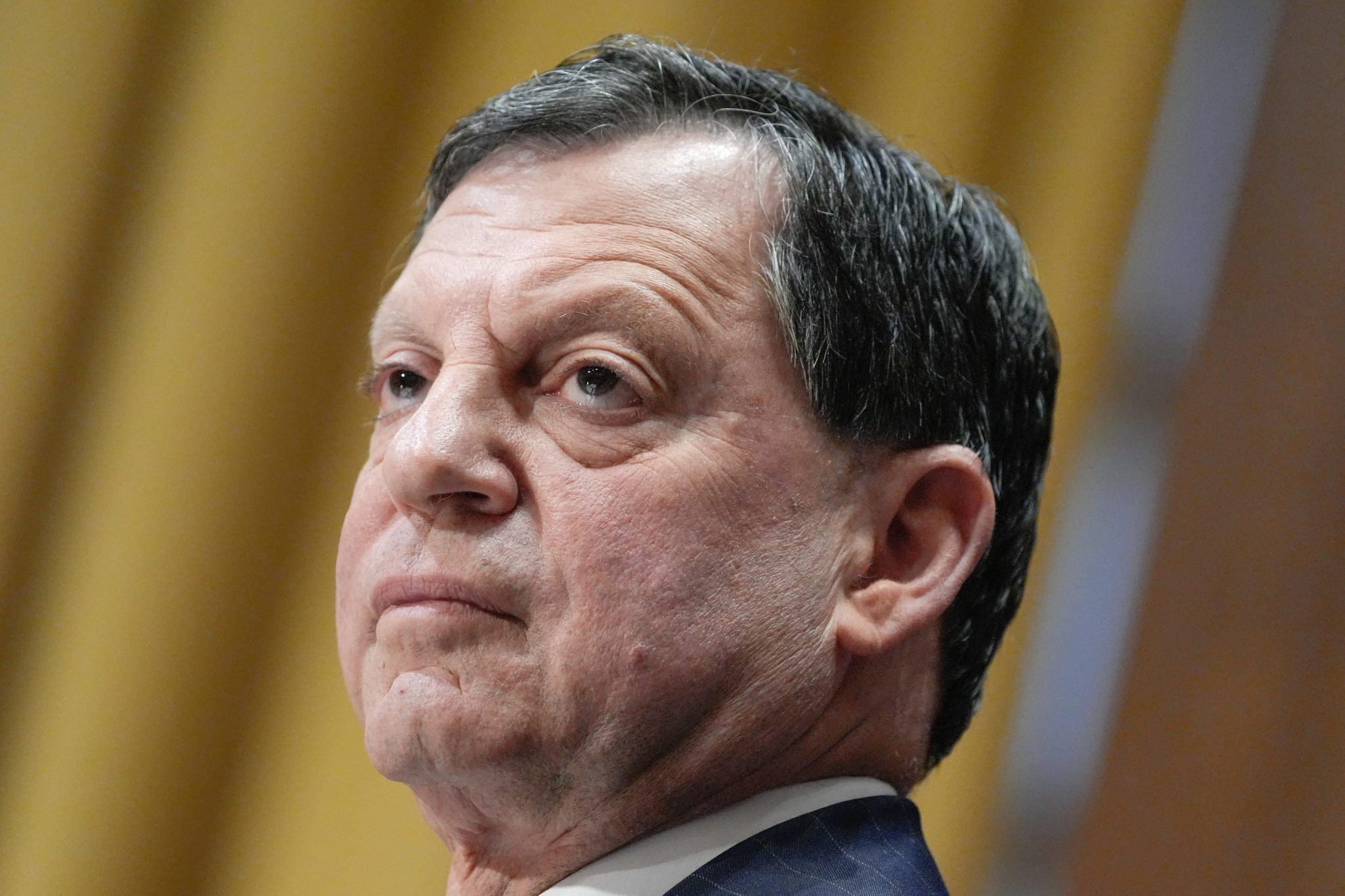 Frank Bisignano defende gestão na Previdência Social dos EUA — e ignora críticas sobre gargalos