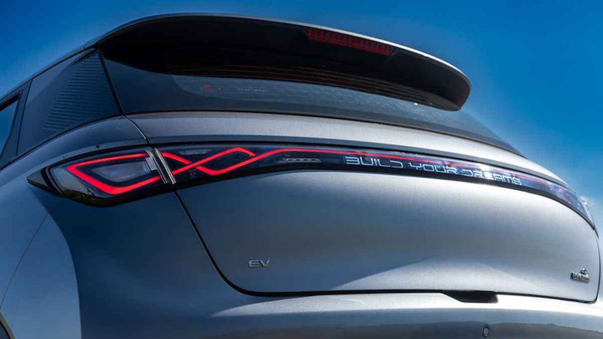 Uber exclui modelos populares do Black — BYD Dolphin perde vaga em 2027