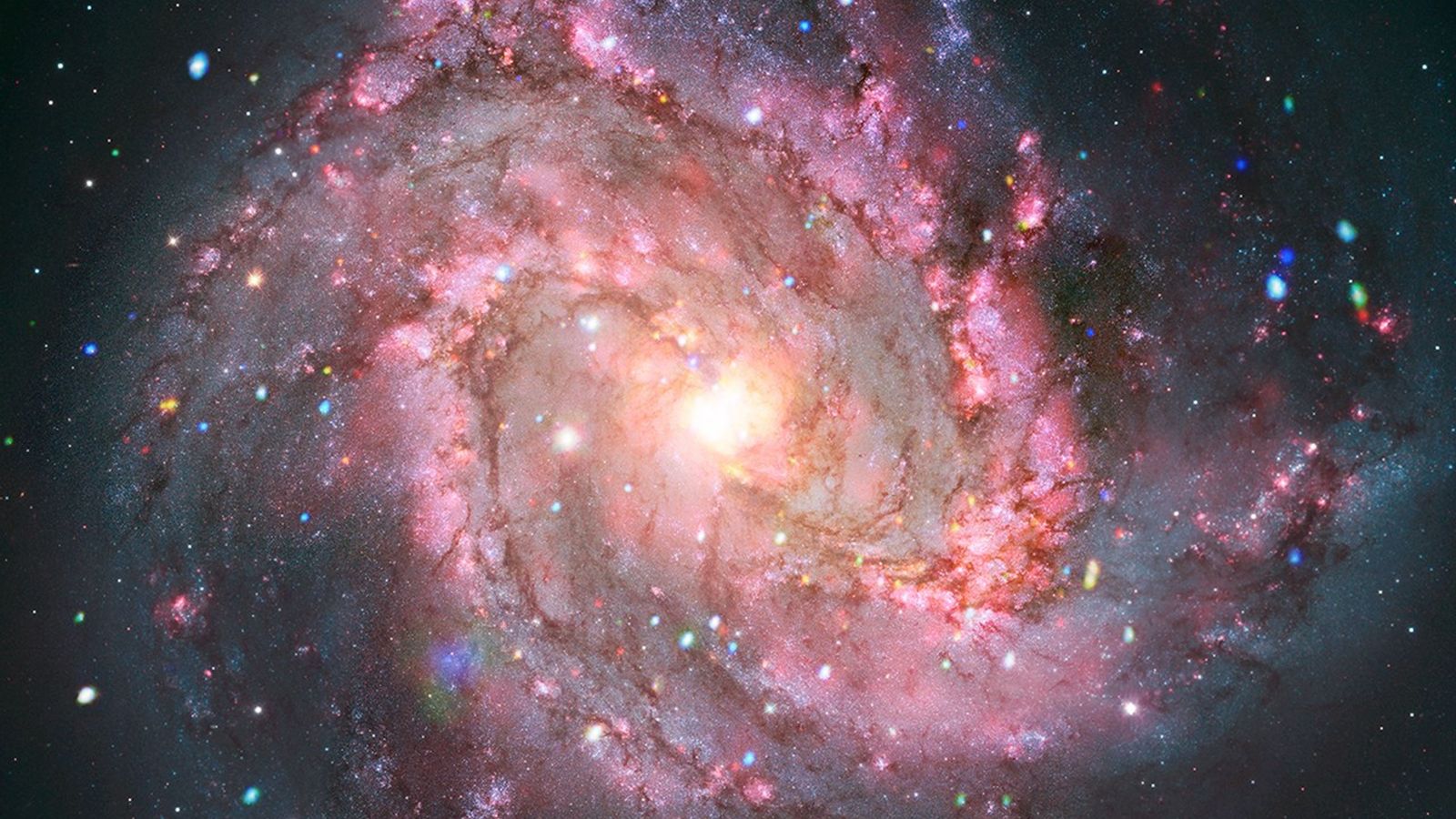 Observatório Chandra revela atividade inesperada em restos de supernovas na galáxia M83