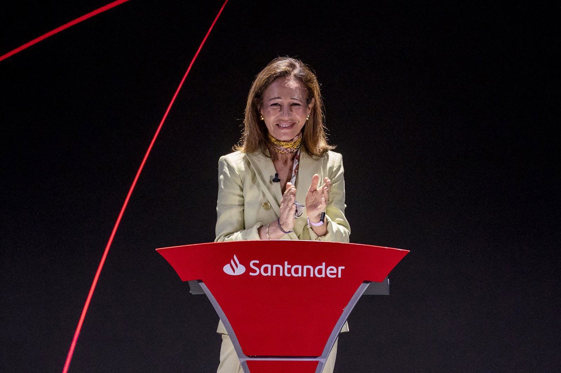 Banco Santander retoma liderança na Bolsa espanhola e ultrapassa Inditex