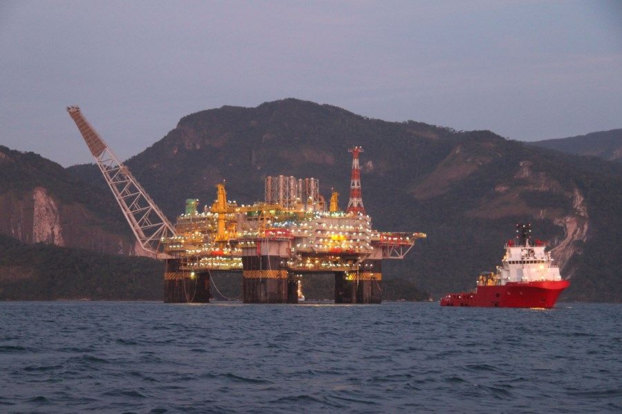 Petrobras investe R$ 3 bi em 12 blocos na Bacia de Campos