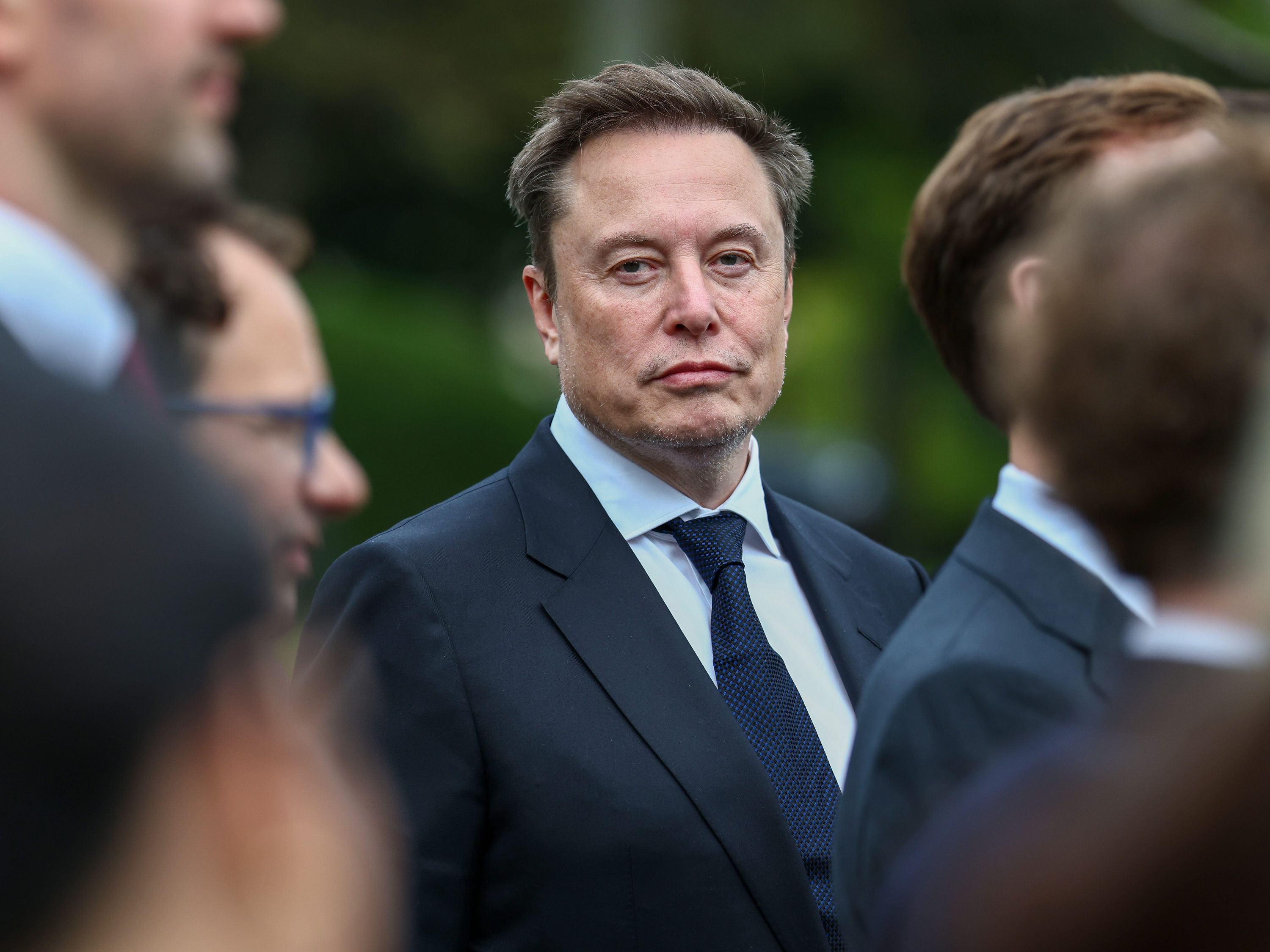 Musk acusa "oligarcas" indianos de bloquear Starlink