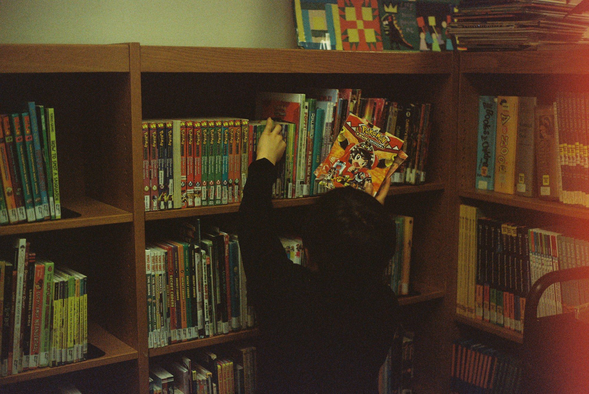 Bibliotecas públicas dos EUA reorganizam acervos — e censura atinge livros juvenis