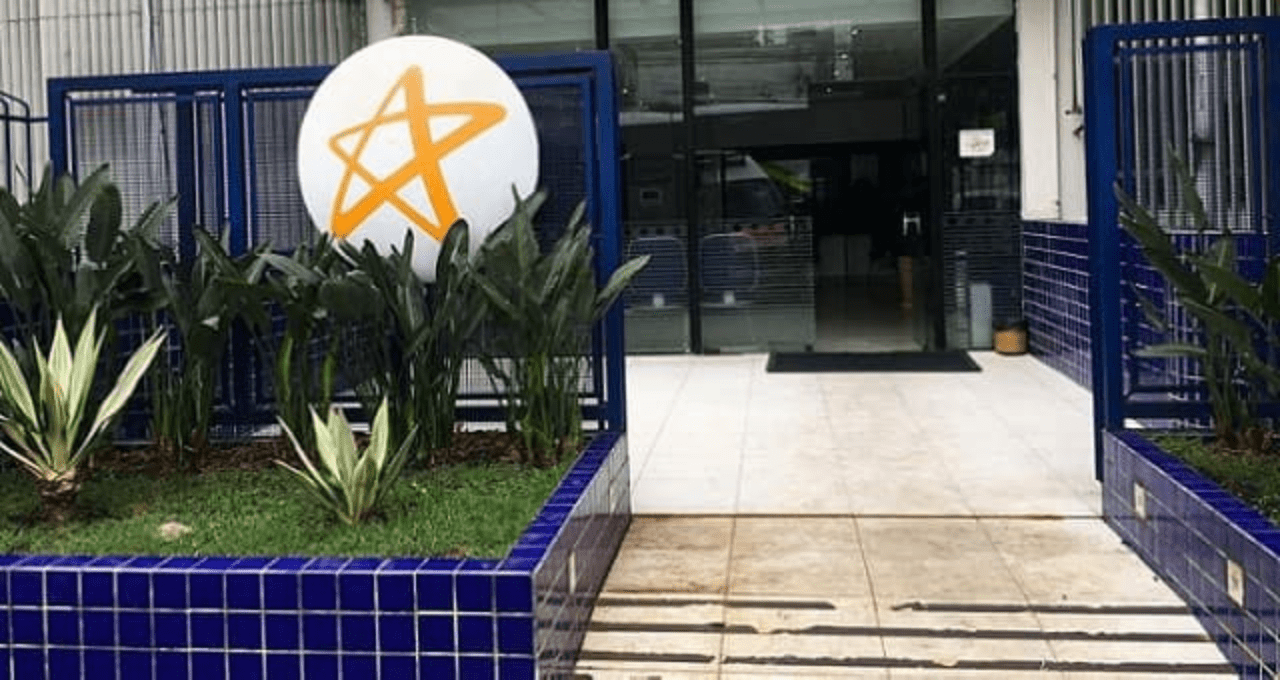 GIC busca saída da Cruzeiro do Sul; ações CSED3 sobem 9%