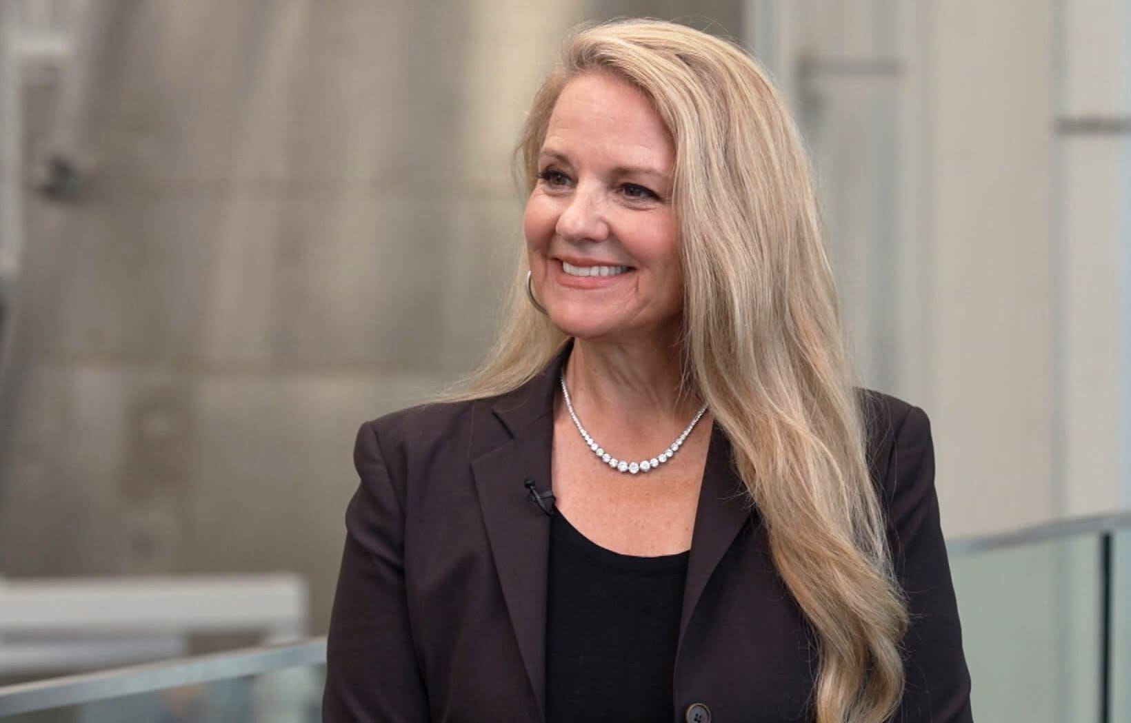 O reposicionamento de Gwynne Shotwell e a aproximação com o Google antes do IPO da SpaceX