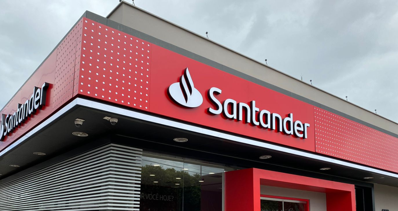 Santander distribui R$ 1,5 bilhão em JCP a acionistas