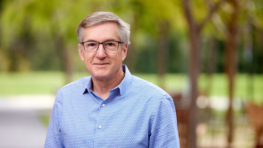 Kevin Schulman propõe testes independentes para elevar qualidade de genéricos nos EUA